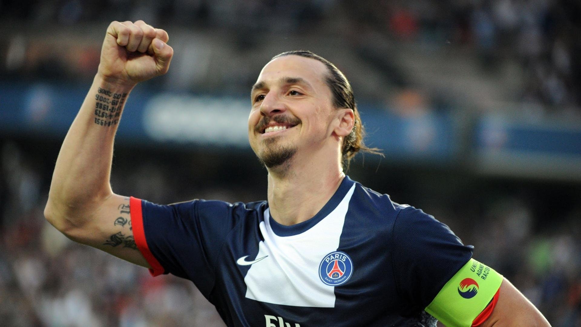 开云在线直播-“纪录追逐战：联盟历史上最精彩的多项纪录竞逐”